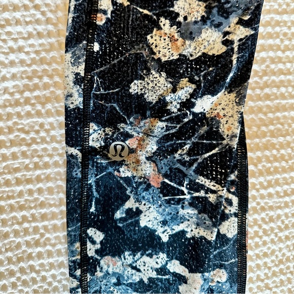 Lululemon Speed tight - Picture 5 of 5